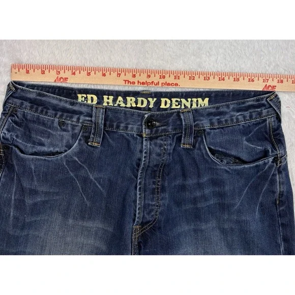 Ed Hardy Jeans Mens 36x32 Blue Distressed Splatter Straight Flap Pockets Whisker - Picture 14 of 16